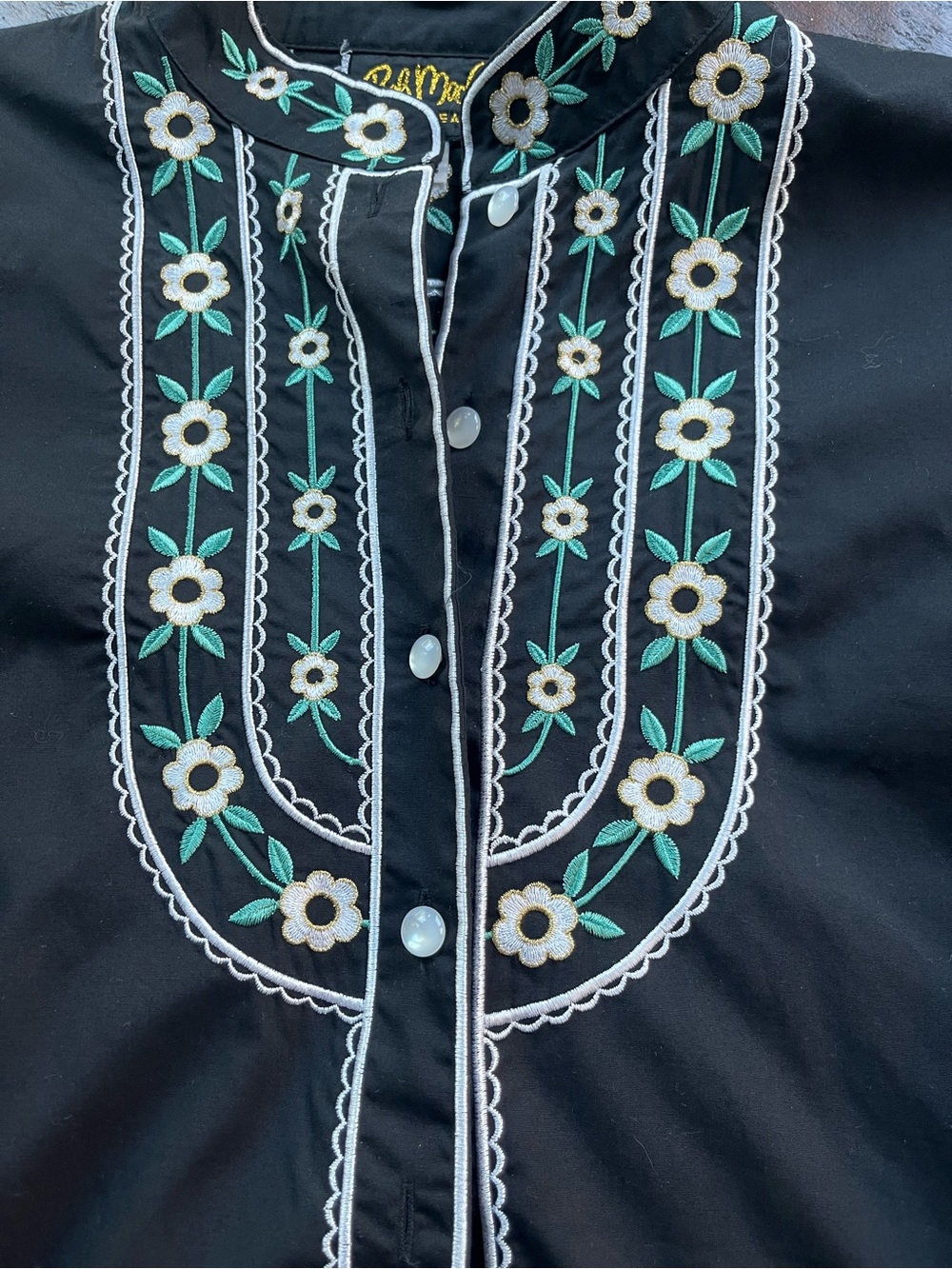 Bob Mackie Black Embroidered Floral Blouse Western Small - Picture 3 of 12